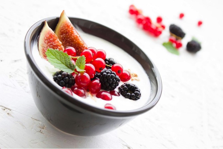 yogurt with fibres perimenopause dairynews7x7